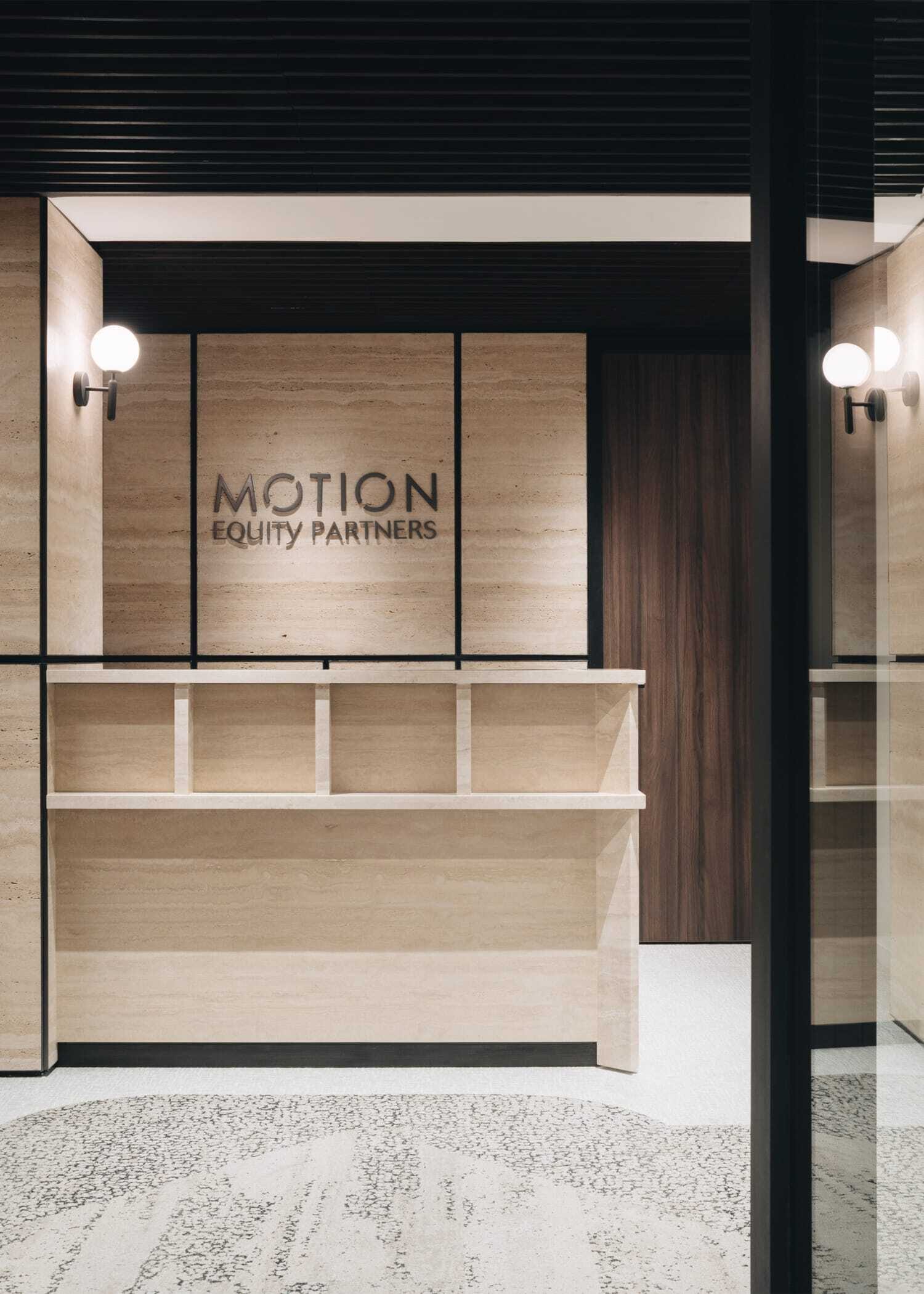 1 THUMB STUDIO RAZAVI PARTNERS Motion EP Simone Bossi 7 COVER