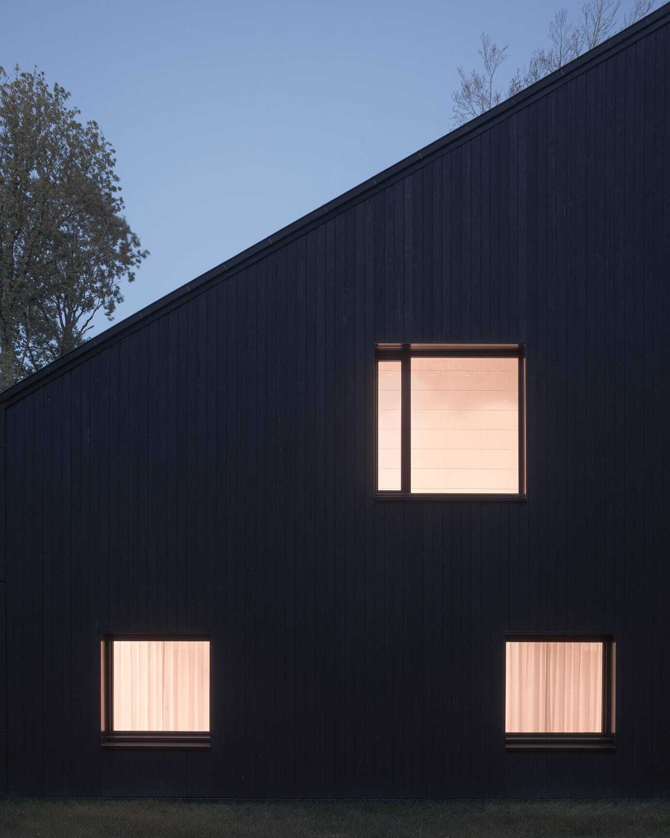 SIMONE BOSSI 2025 1013