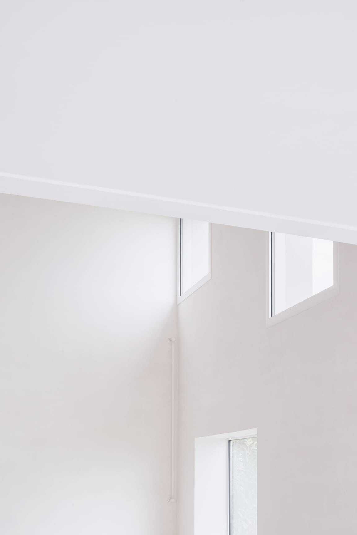 SRA HD SB House for a Photographer 5