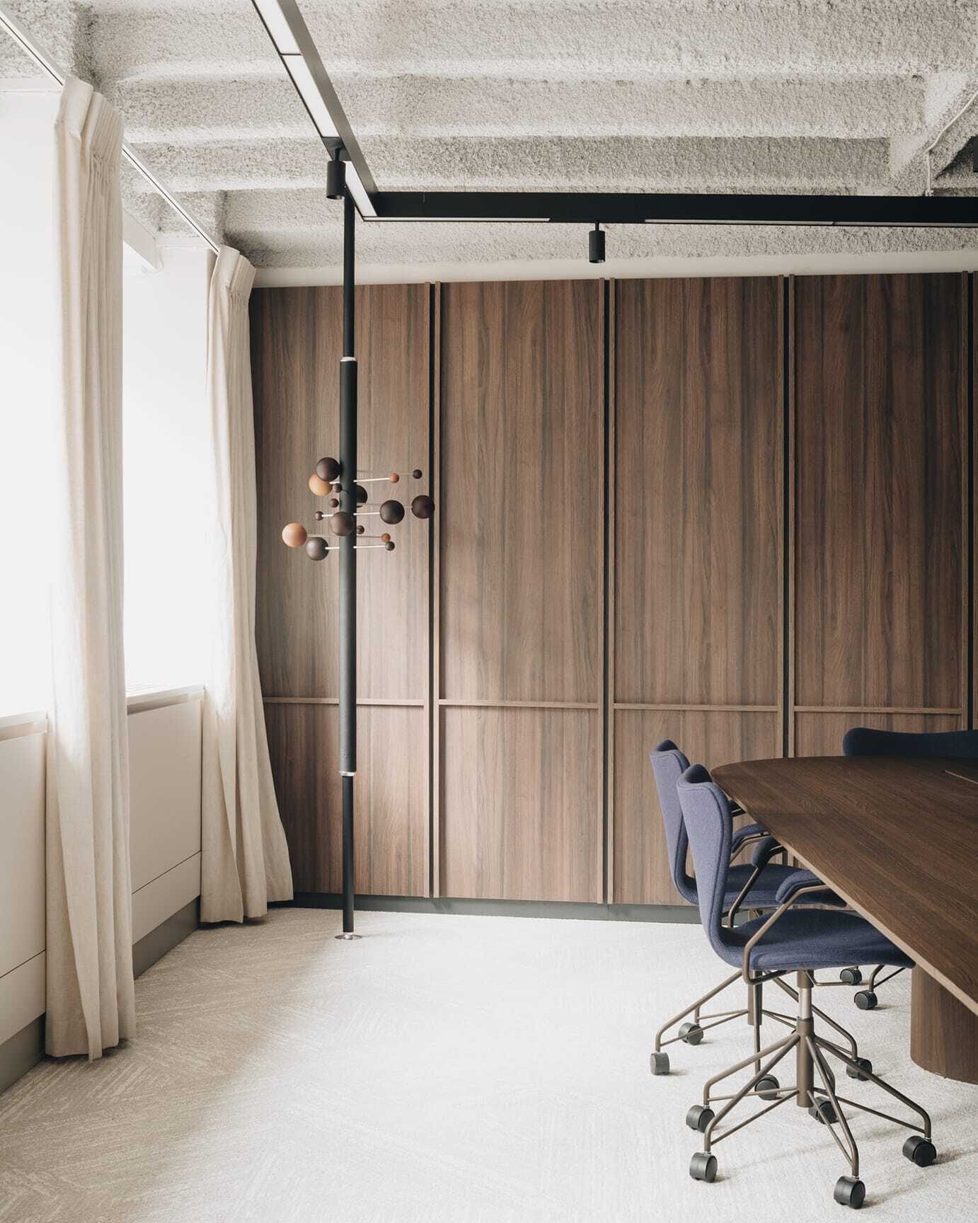 STUDIO RAZAVI PARTNERS Motion EP Simone Bossi 12