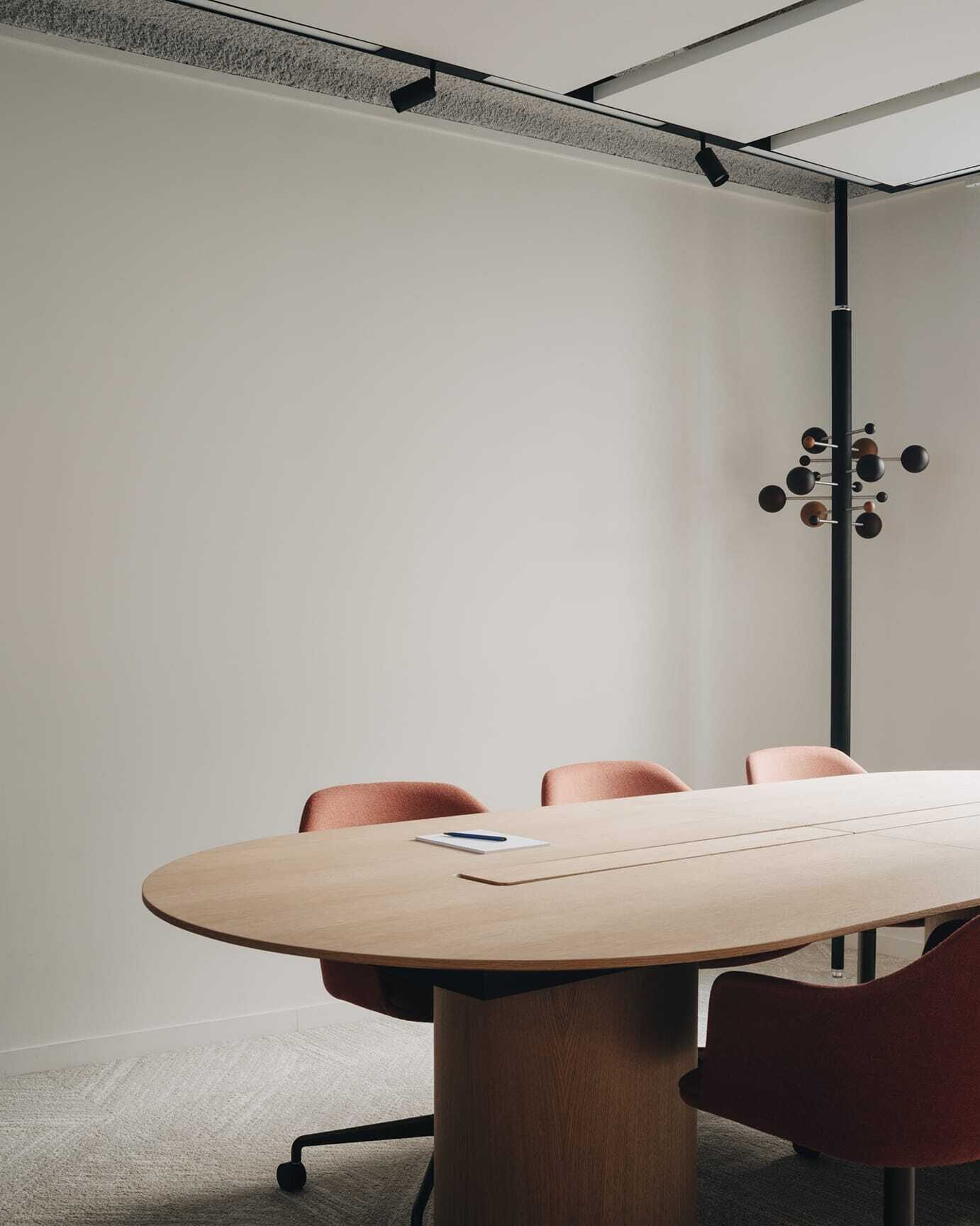 STUDIO RAZAVI PARTNERS Motion EP Simone Bossi 17