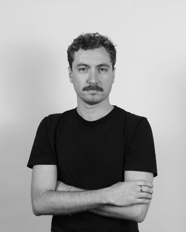 Studio Razavi Team 02